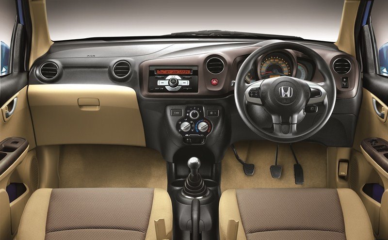 Honda%20Brio%20studio%20shots-16.jpg