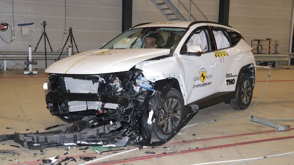 Hyundai-Tucson-2022-Crash-Test-1.jpg