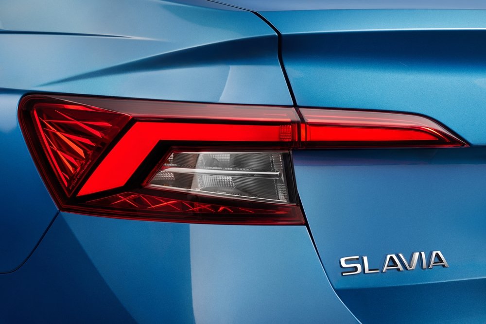 SKODA_SLAVIA_Taillights.jpg