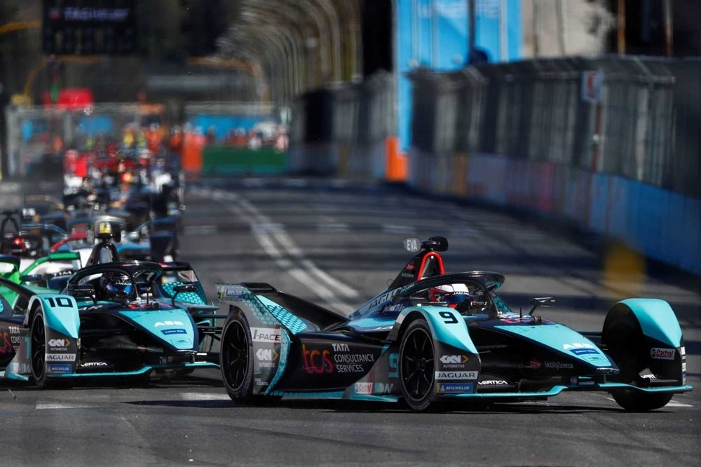 Evans leads all-Jaguar Formula E podium in Sao Paulo