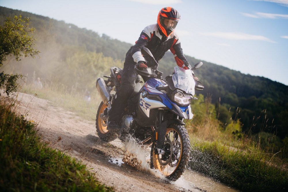 02 BMW F 850 GS.jpg