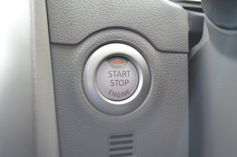 Nissan Sunny Engine Start Stop.jpg