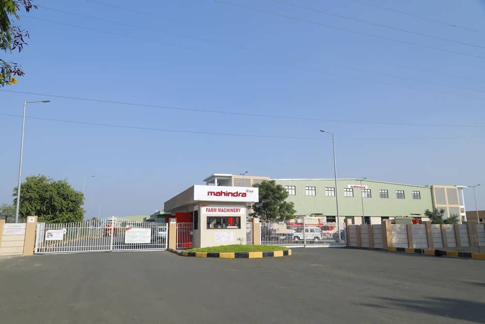 Mahindra-Farm-Plant-Pithampur.jpg