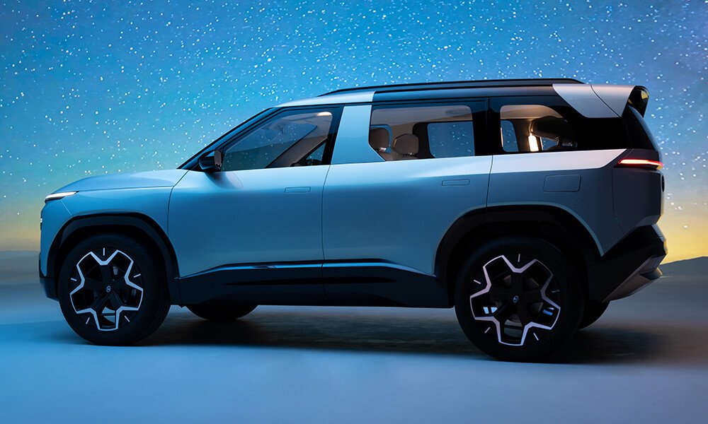 Tata-Sierra-EV-Concept-Night-View.jpg