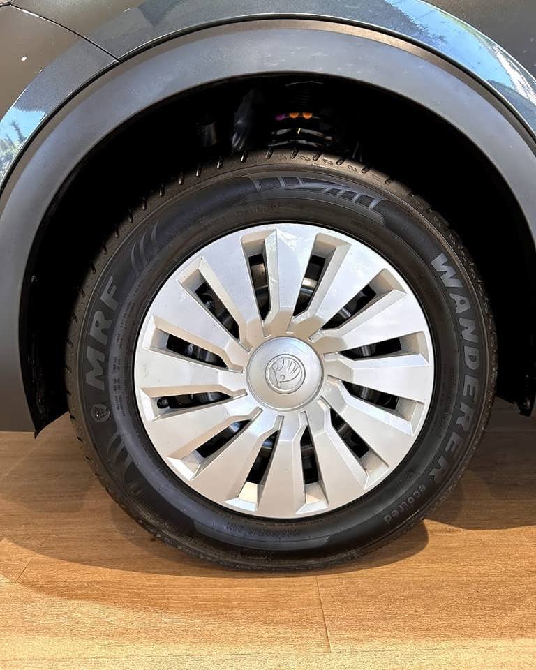 Skoda-Kushaq-Onyx-Edition-Wheels.jpg