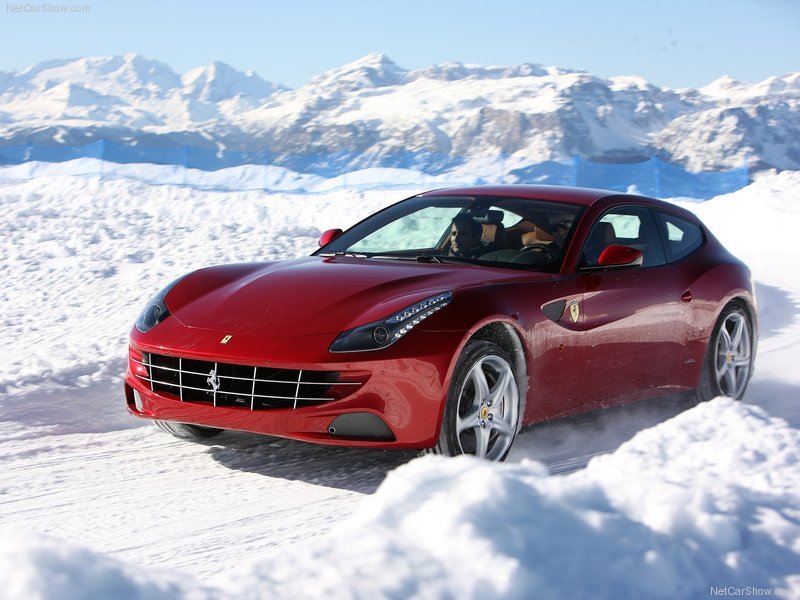 Ferrari-FF_2012_800x600_wallpaper_0c.jpg