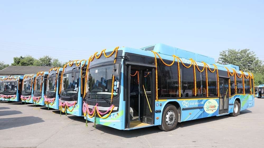 DTC-Tata-Motors-Starbus-EVs .JPG