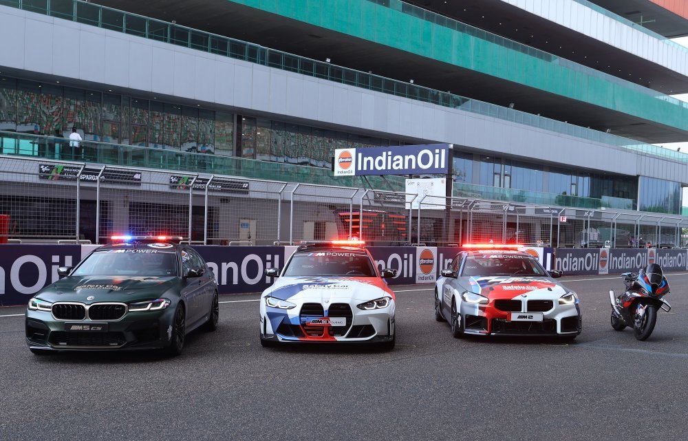 02 BMW M MotoGP™ Safety Vehicle Fleet.jpg