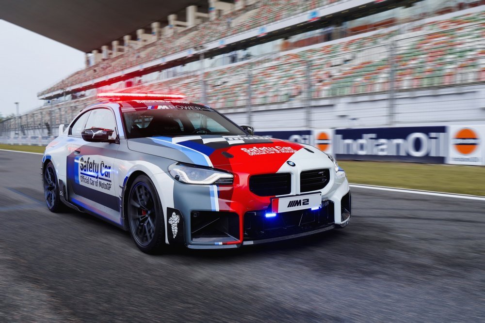 05 The new BMW M2 MotoGP™ Safety Car.jpg