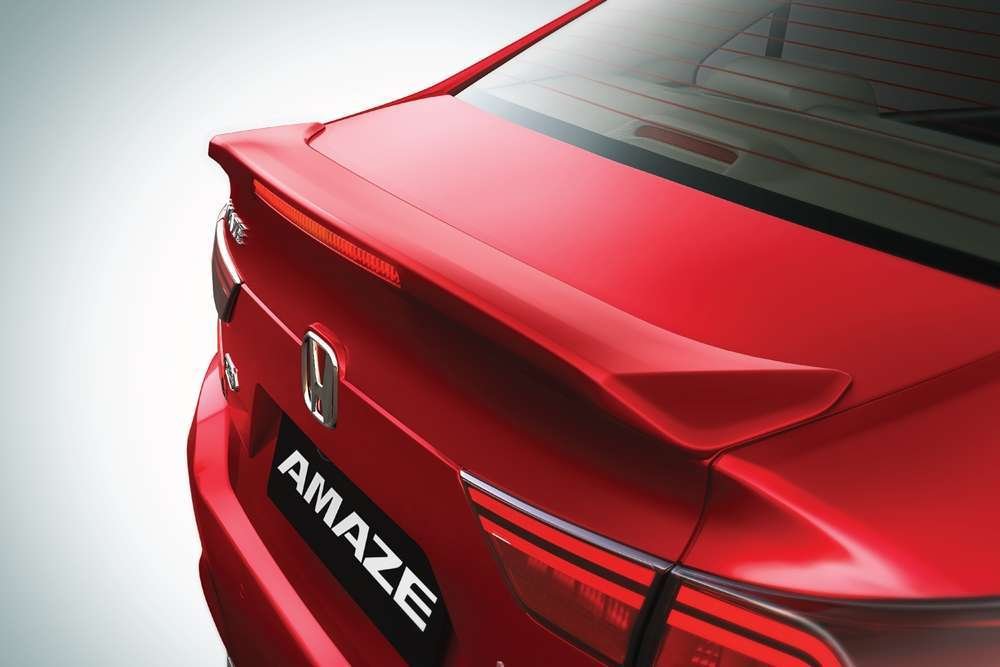 Honda-Amaze-Elite-Edition-Trunk-Spoiler-with-LED .jpg