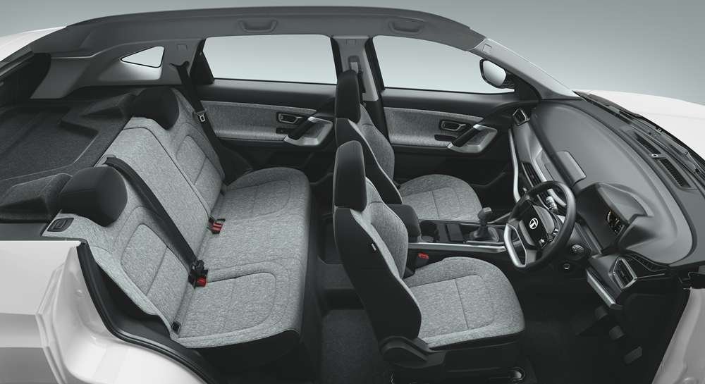 Tata-Harrier-Smart-Interiors.jpg