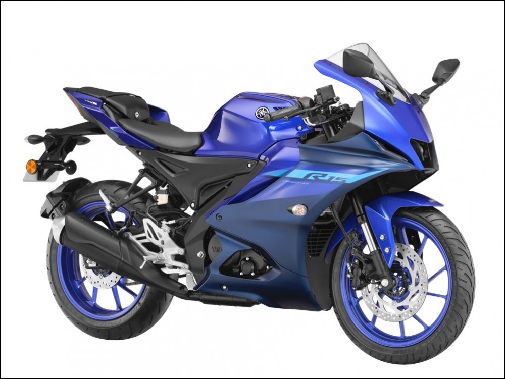 R15 V4 Racing Blue.jpg