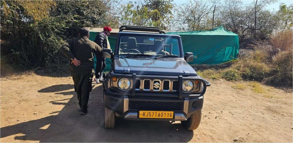 Maruti-Suzuki-Jimny-Jungle-Safari-Rajasthan .jpg