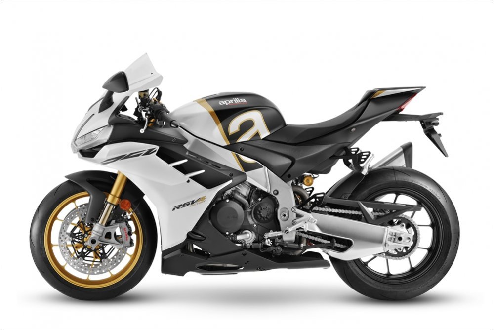 Aprilia_RSV4-Factory_Ultra-Gold_Lat-sx.jpg