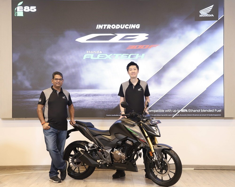 Honda CB300F Flex Fuel India Launch.jpg