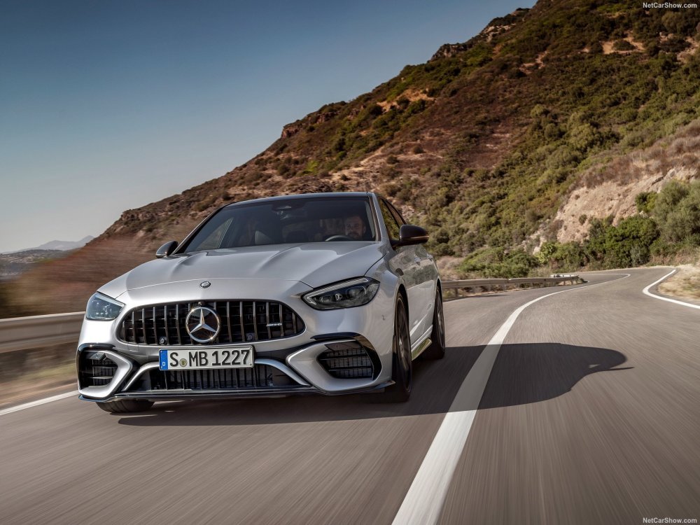 Mercedes-AMG-C63-S-E-Performance-Front.jpg