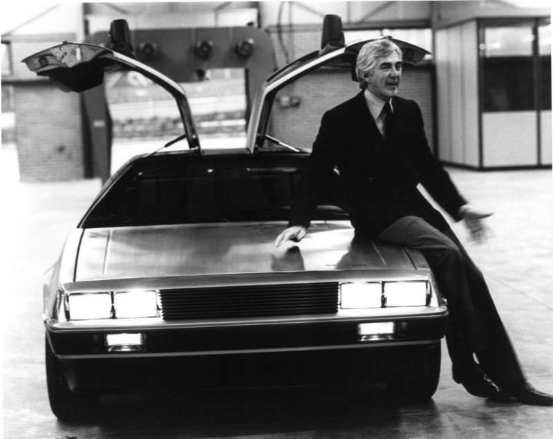 John DeLorean.jpg