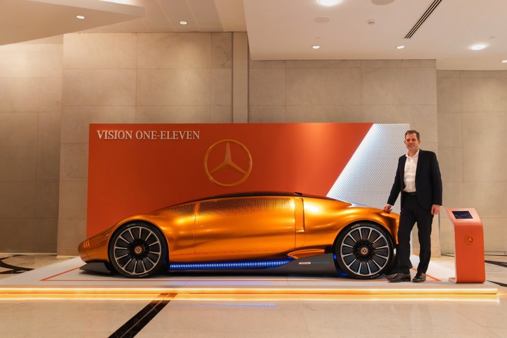 Mercedes-Benz -Vision-One-Eleven-2.jpeg