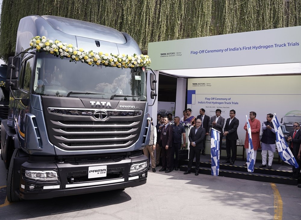 Tata Hydrogen Truck Trials.JPG