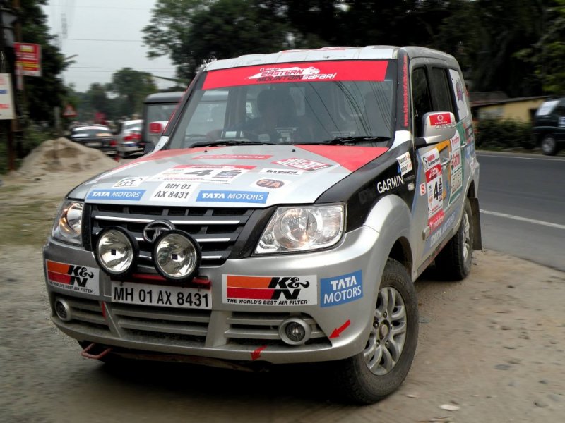 EMR - Tata Sumo Grande 2.jpg