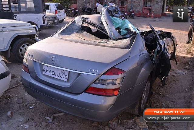 nirmal-saraf-mercedes-accident-jaipur-3.jpg