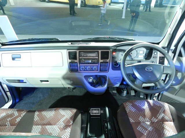 tata-motors-ultra-714-interiors-640x480.jpg