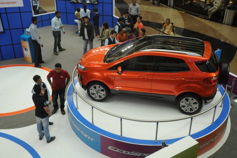 Ford Ecosport Mall Mumbai (3).jpg