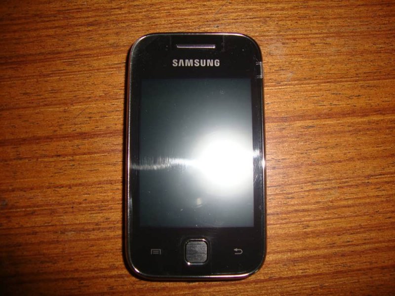 Samsung Galaxy Y Black.JPG