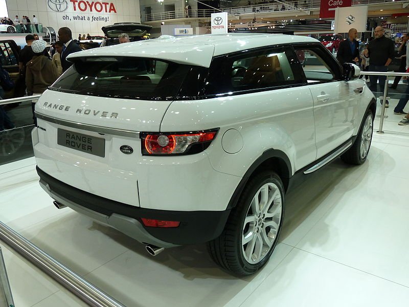 800px-Range_Rover_Evoque_3-door_wagon,_prototype_(2010-10-16)_03.jpg