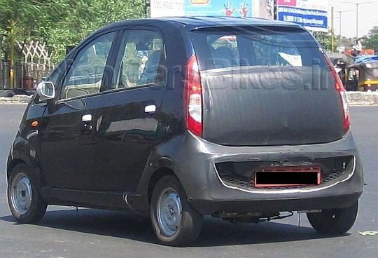 2013-Tata-Nano-Diesel-Spyshot-2.jpg