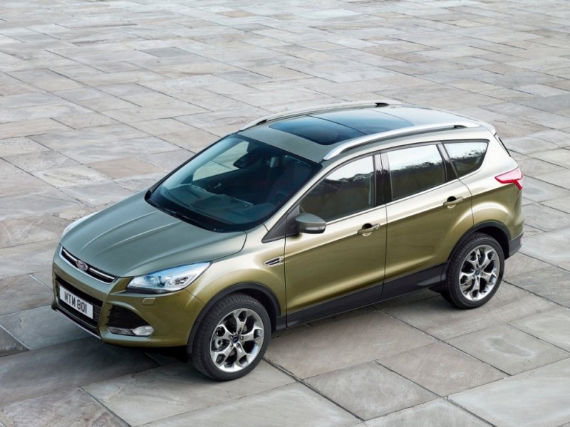 Ford-Kuga_2013_1024x768_wallpaper_05.jpg