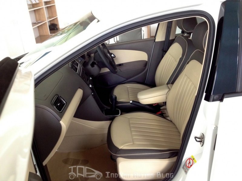 2012-VW-Vento-IPL-Edition-5.jpg