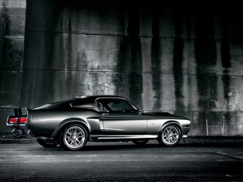 shelby-mustang-gt500-in-black-wallpapers_17375_1024x768.jpg