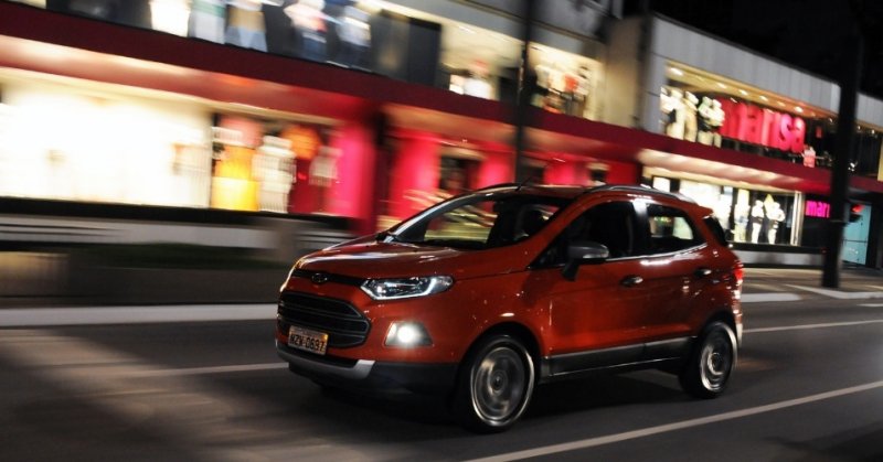 novo-ecosport-na-versao-freestyle-16-1344024451951_956x500.jpg