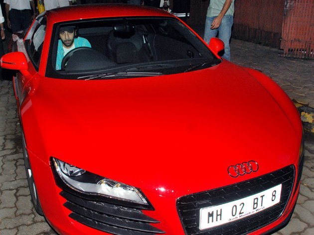 Ranbir-Kapoor-Audi-R8-Red.jpg