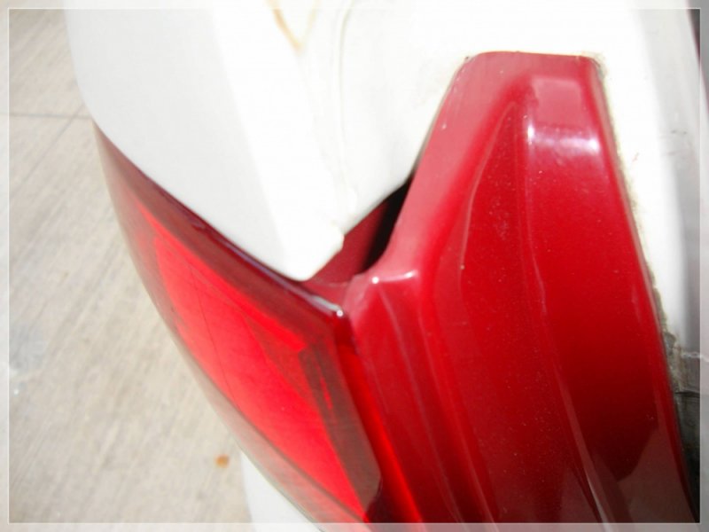 taillight-panel-gap.jpg