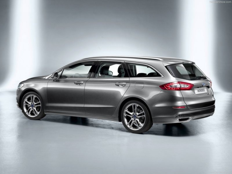 Ford-Mondeo_2013_1024x768_wallpaper_08.jpg