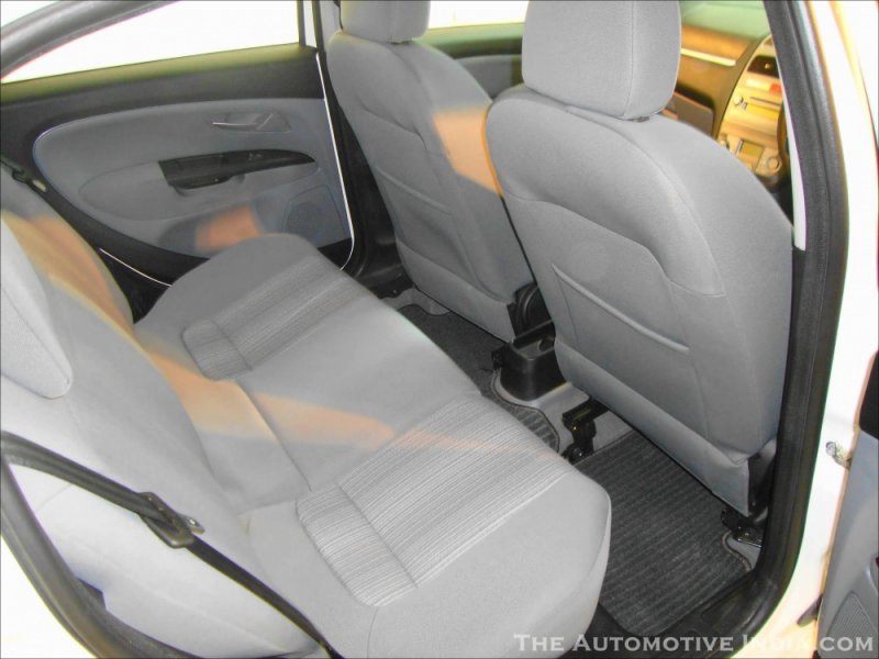 fiat-punto-absolute-interior-rear.jpg