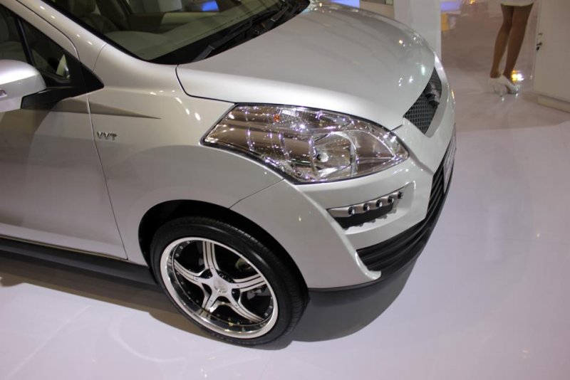 2012-Suzuki-Ertiga-Crossover-Concept-2.jpg