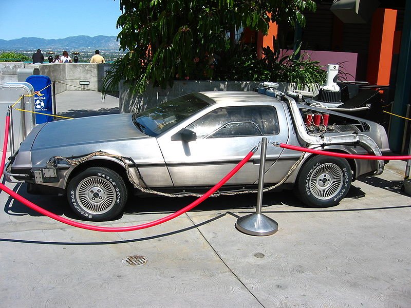 delorean DMC12.jpg