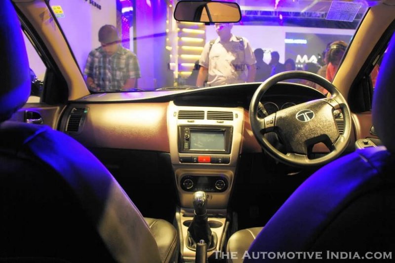 Tata-Manza-Club-Class-Dashboard.JPG