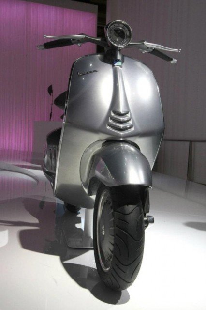 vespa-946-quarantasei-2011-eicma-05-426x640.jpg