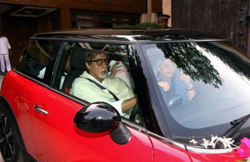 Abhishek-Bachchan-Mini-Cooper.jpg