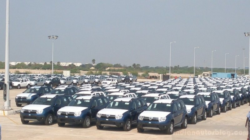 Dacia-Duster-exports-begin-at-Ennore-Port-Chennai-to-UK-and-Ireland-3.jpg