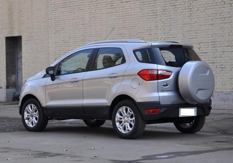 ford-ecosport-004.jpg