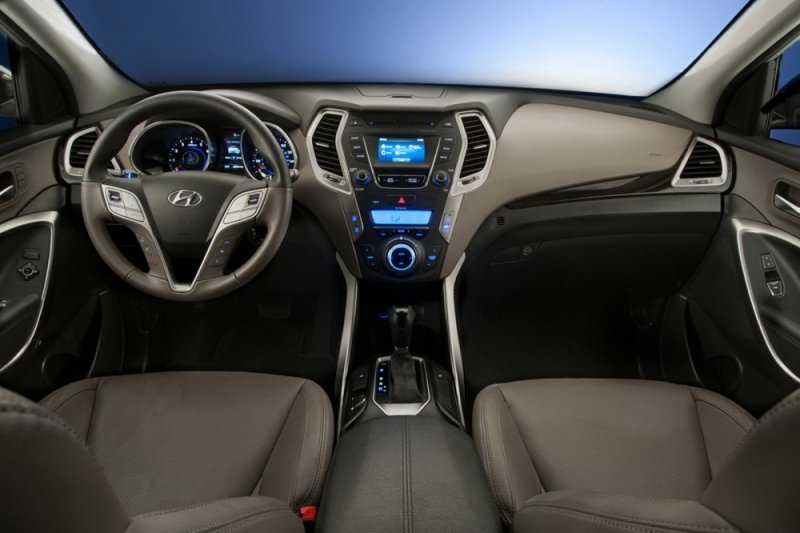 2013_hyundai_santa_fe_official_overseas_08-0405.jpg