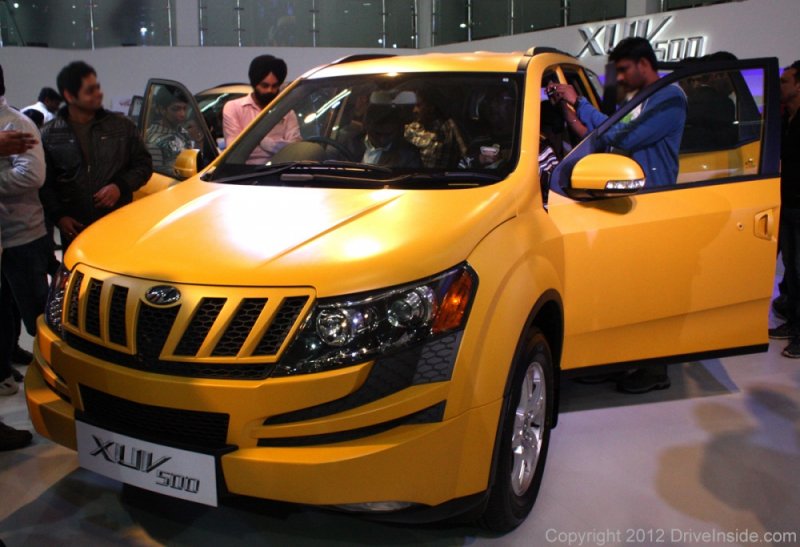 mahindra-xuv-500-auto-expo-2012-210.jpg