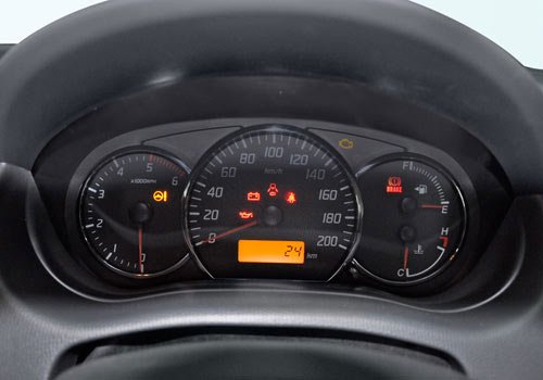 maruti-dzire-tachometer.jpg