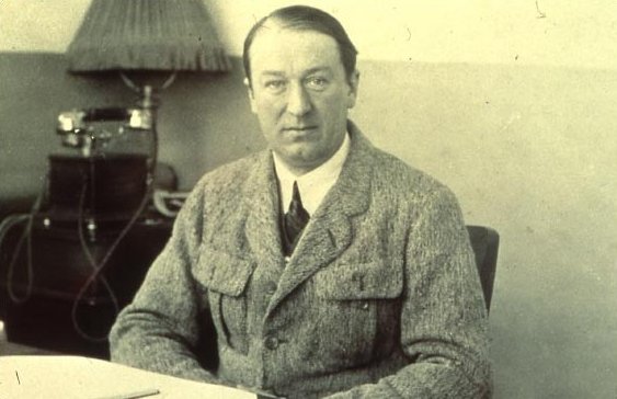 Ettore Bugatti.jpg