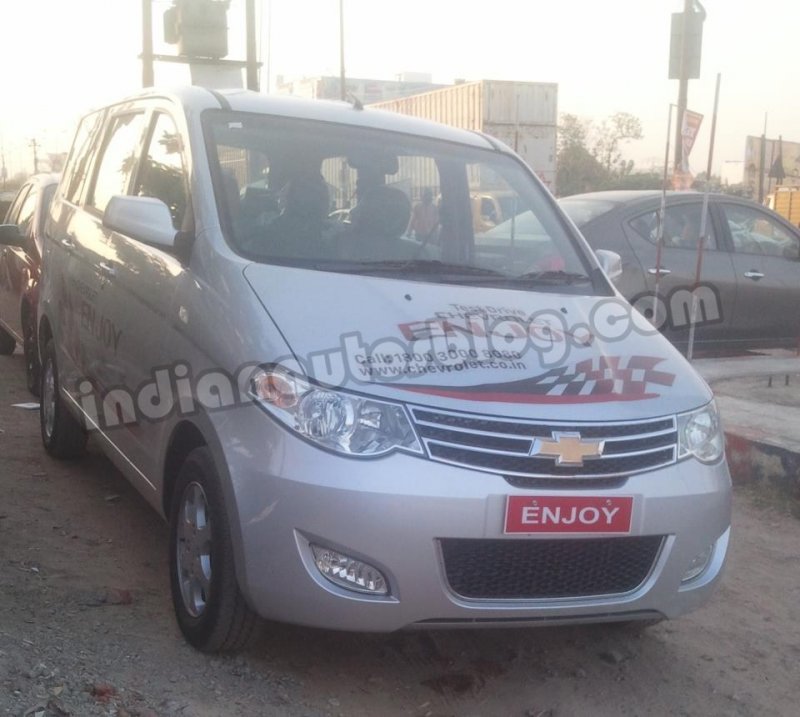 Chevrolet-Enjoy-demo-car-Lucknow.jpg